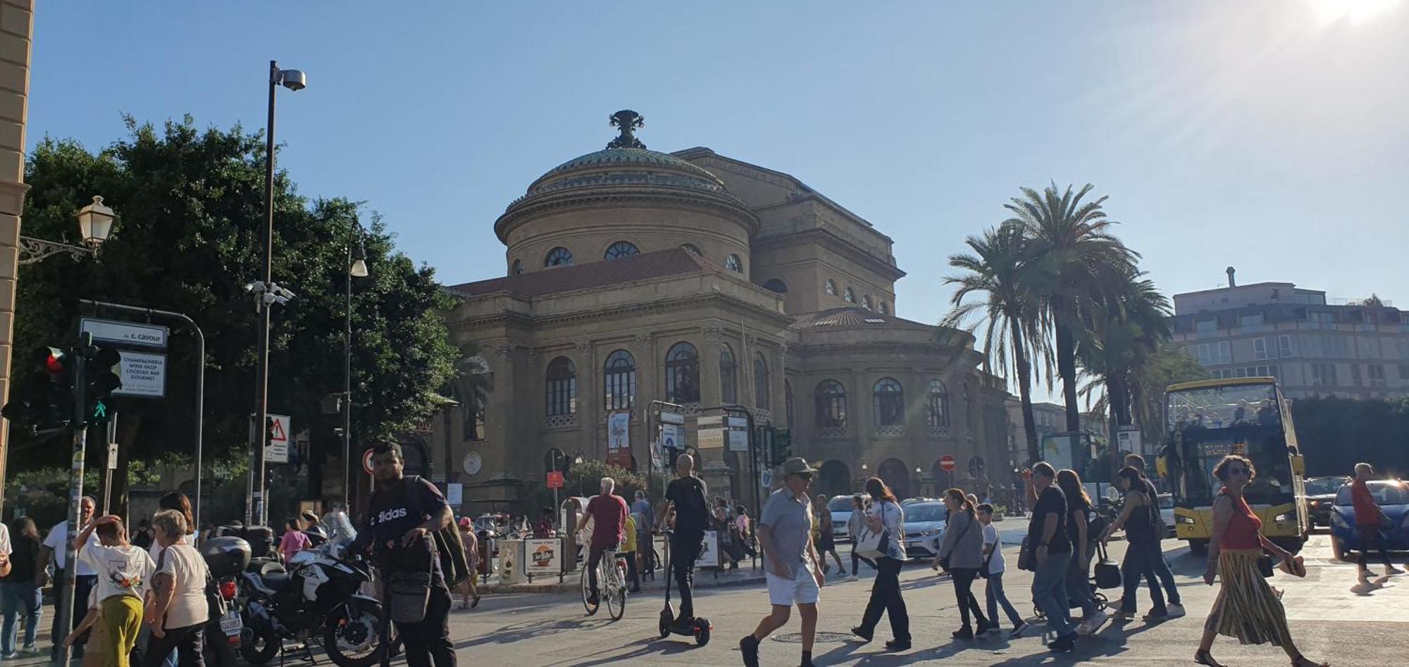 Piccola Suite E Dimora Del Teatro Massimo パレルモ エクステリア 写真