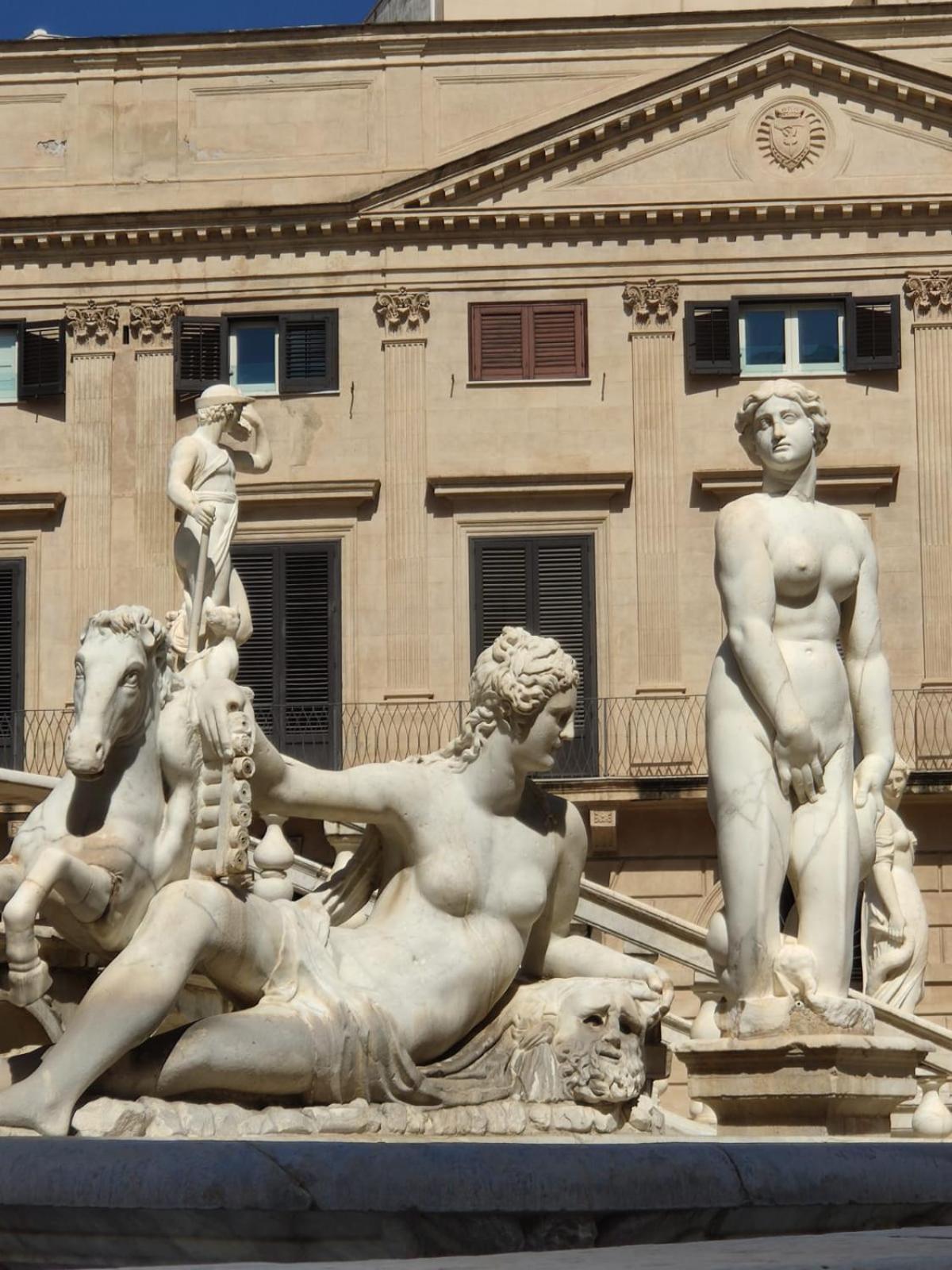 Piccola Suite E Dimora Del Teatro Massimo パレルモ エクステリア 写真